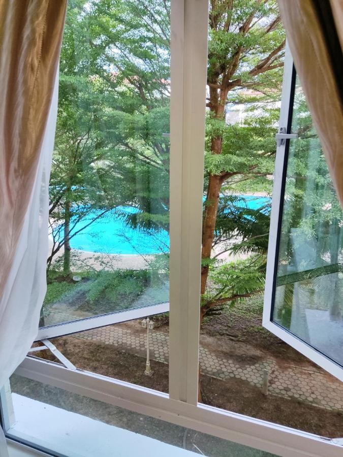 Jojo Homestay Tiara Residence Десару Екстериор снимка