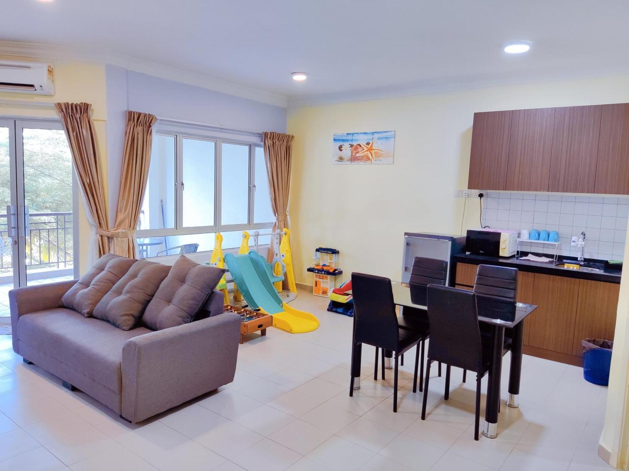 Jojo Homestay Tiara Residence Десару Екстериор снимка